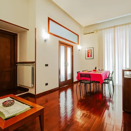 La Casa Di Scio Scio & La Stanza Di Scio Scio Νάπολη
